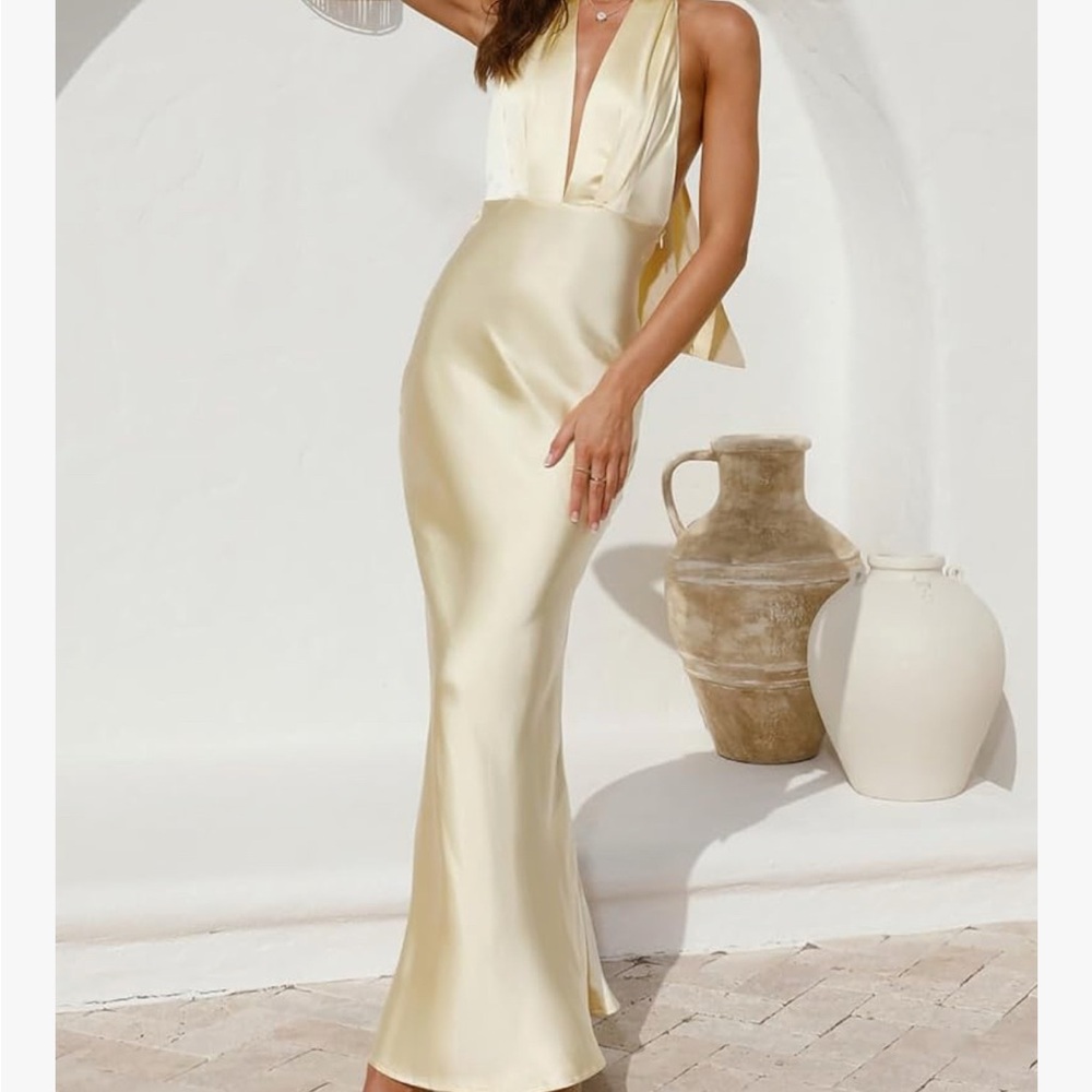 Elegant Butter Yellow Satin Evening Gown